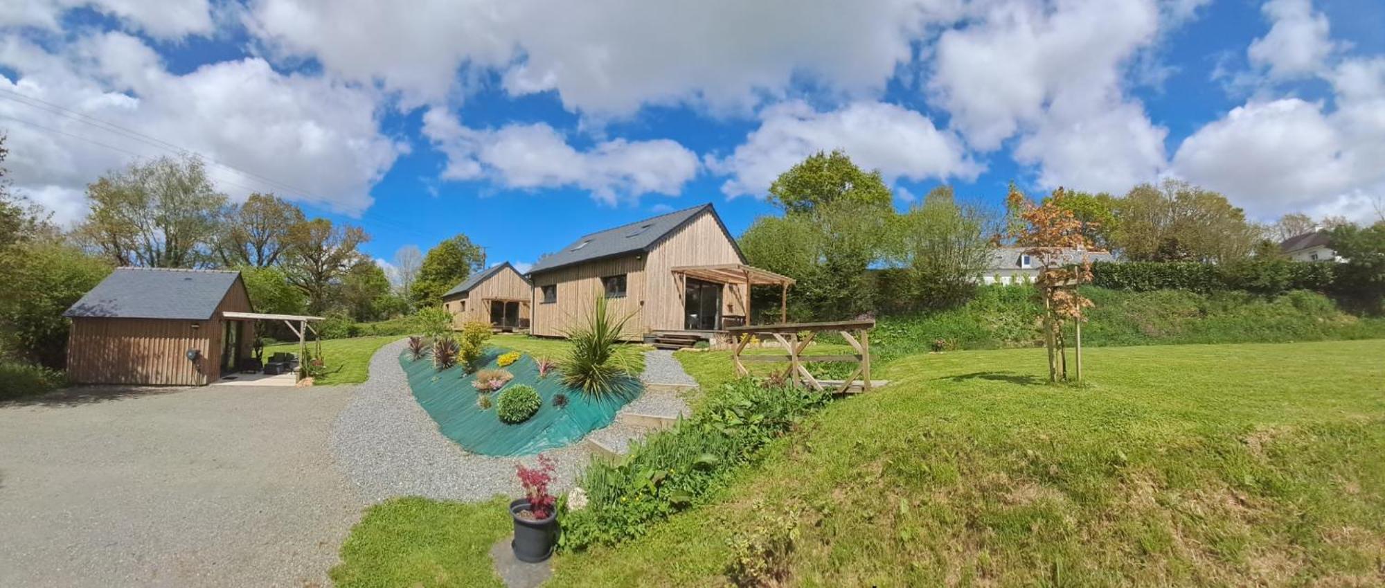 Chalets De Pont Cob Avec Spa Gouezec Bagian luar foto