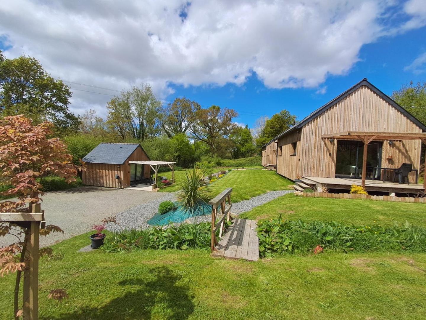 Chalets De Pont Cob Avec Spa Gouezec Bagian luar foto